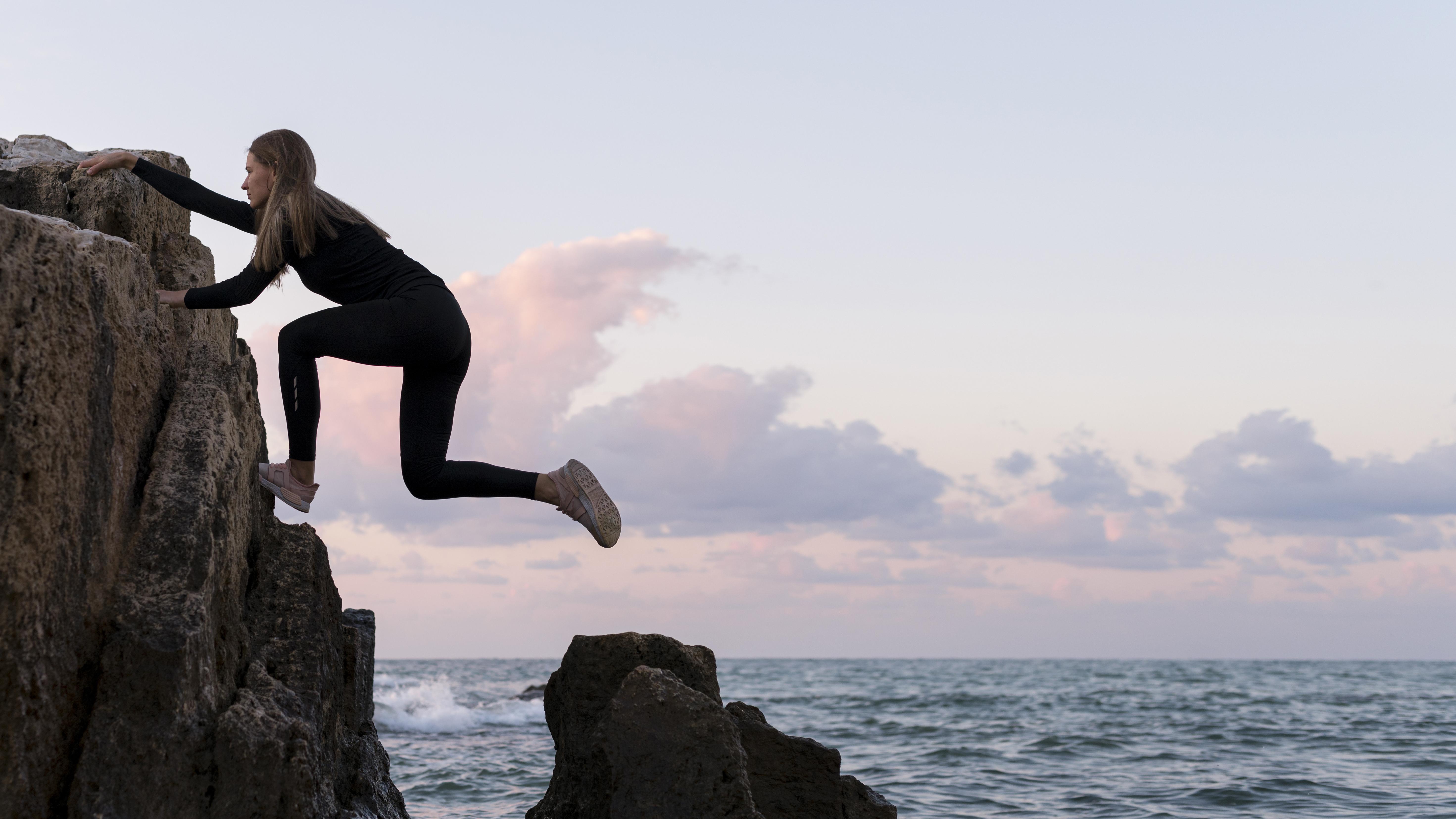 Psychology of Resilience: Embrace Challenges & Grow